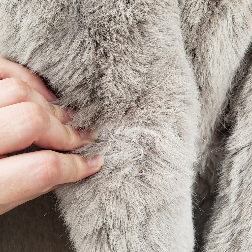 HM Fuzzy Faux Fur Long Coat Womens Large Party Gray Statement Oversized Jacket - Picture 16 of 16